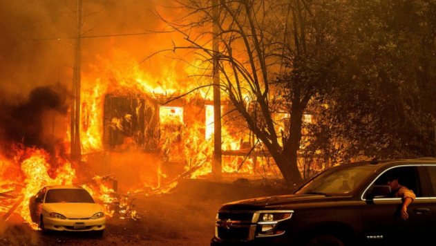 “我们失去了格林维尔”：野火摧毁了加州小镇
