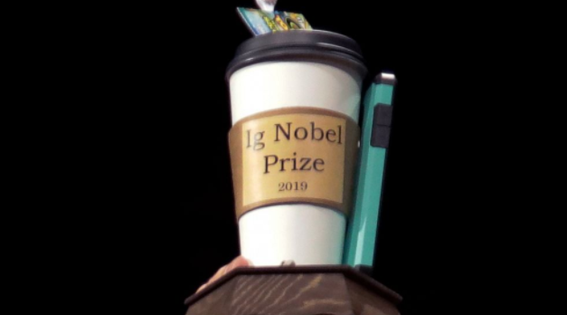 对胡须、口香糖的研究赢得2021年搞笑诺贝尔奖